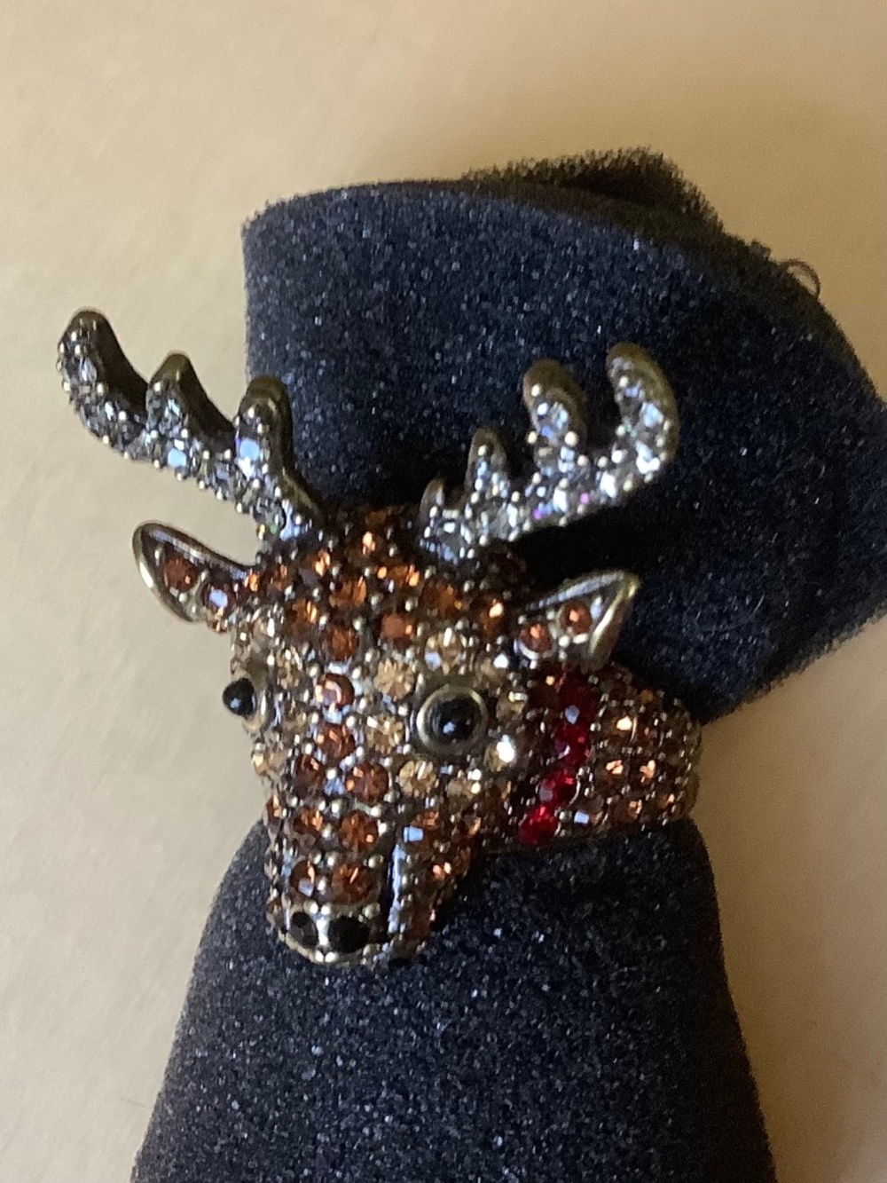 Heidi Daus Rudy Reindeer Holiday Collection Crystal Ring SZ 9